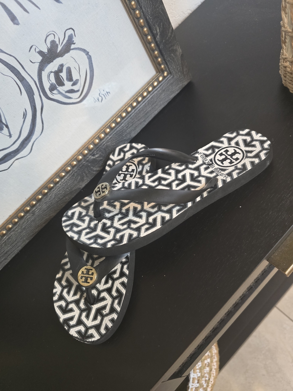Tory Burch Black & White Logo-Print Flip Flops